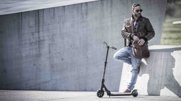 Baterie trotineta electrica 5 factori autonomie: Cum sa prelungesti viata unei baterii de trotinete
