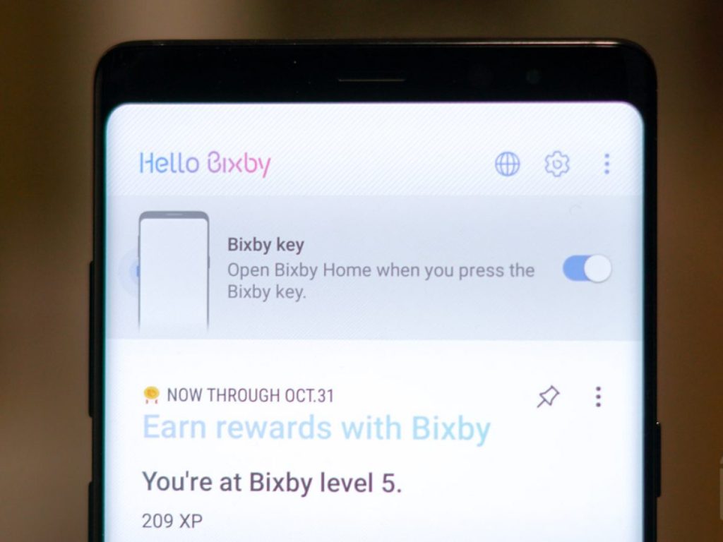 Cum activezi Samsung Bixby