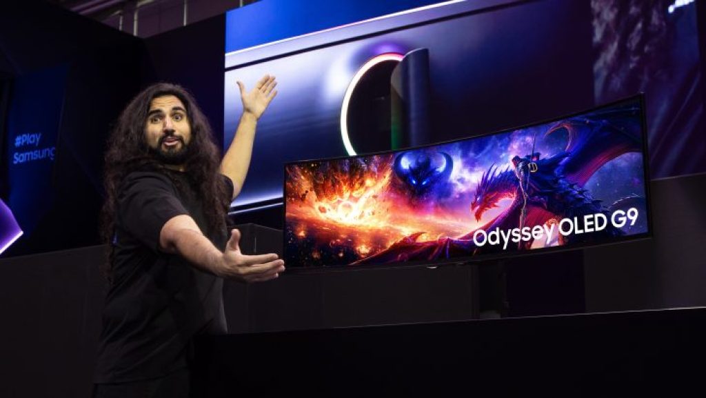 Samsung Odyssey OLED G9 G95SJ recenzii