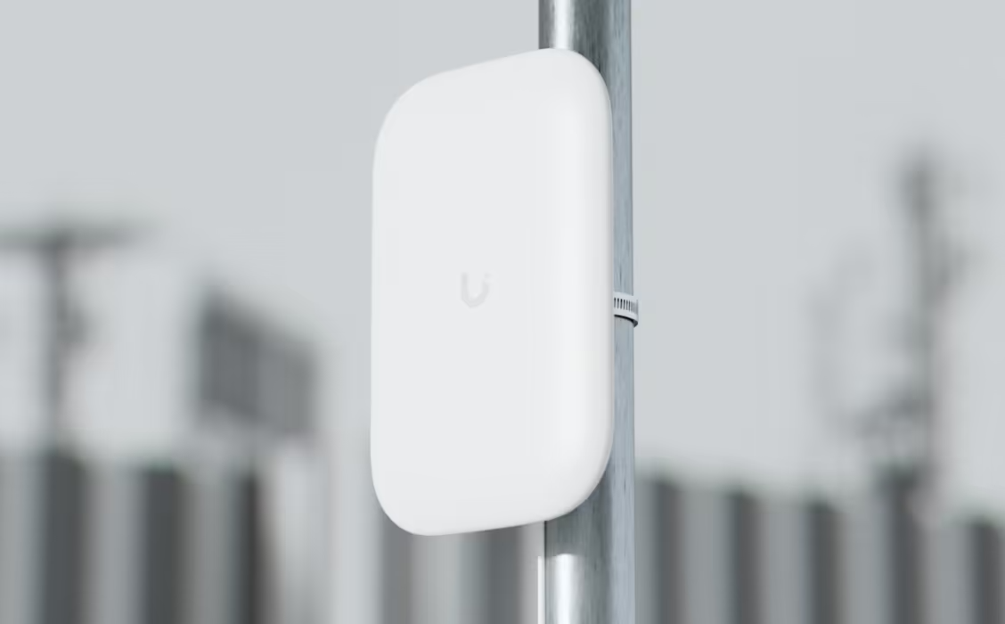 UBIQUITI UACC-UK-ULTRA-PANEL-ANTENNA 90 DE GRADE ACCESORIU PENTRU CUTITUL ELVETIAN ULTRA