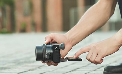 Imagine Fotografiere flexibila din unghiuri joase