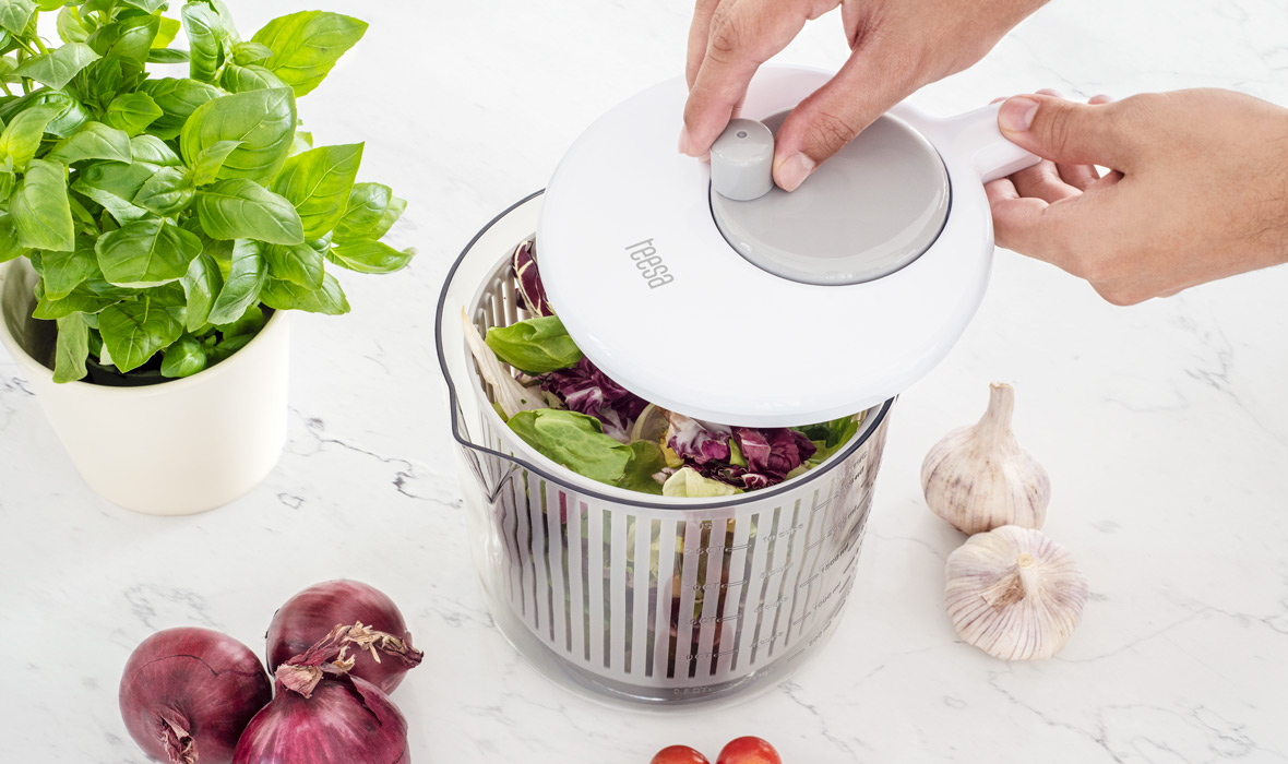 Centrifuga manuala salata Teesa
