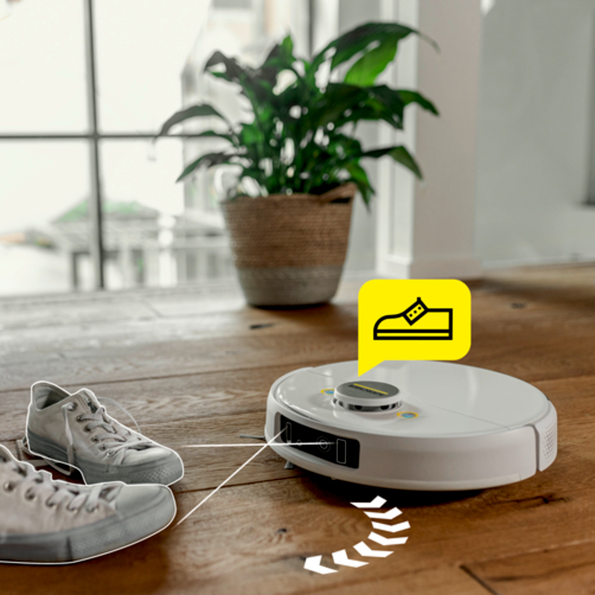 Aspirator robot cu functie de stergere RCV 5: Navigare precisa folosind inteligenta artificiala